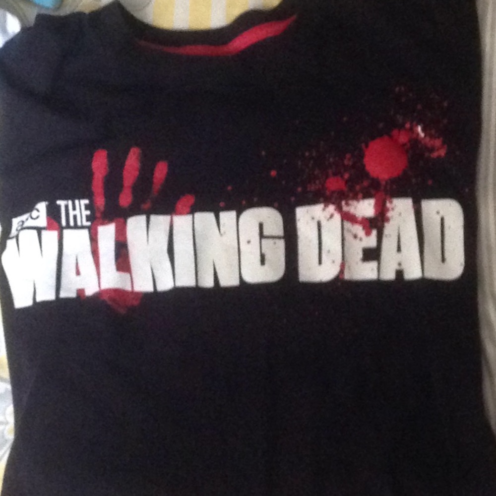COPY - Walking dead tee